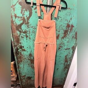 Z Supply tshirt material overalls size L